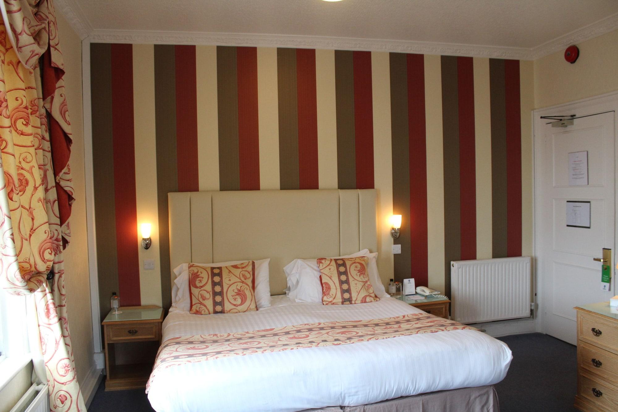 Best Western New Holmwood Hotel Cowes  Εξωτερικό φωτογραφία