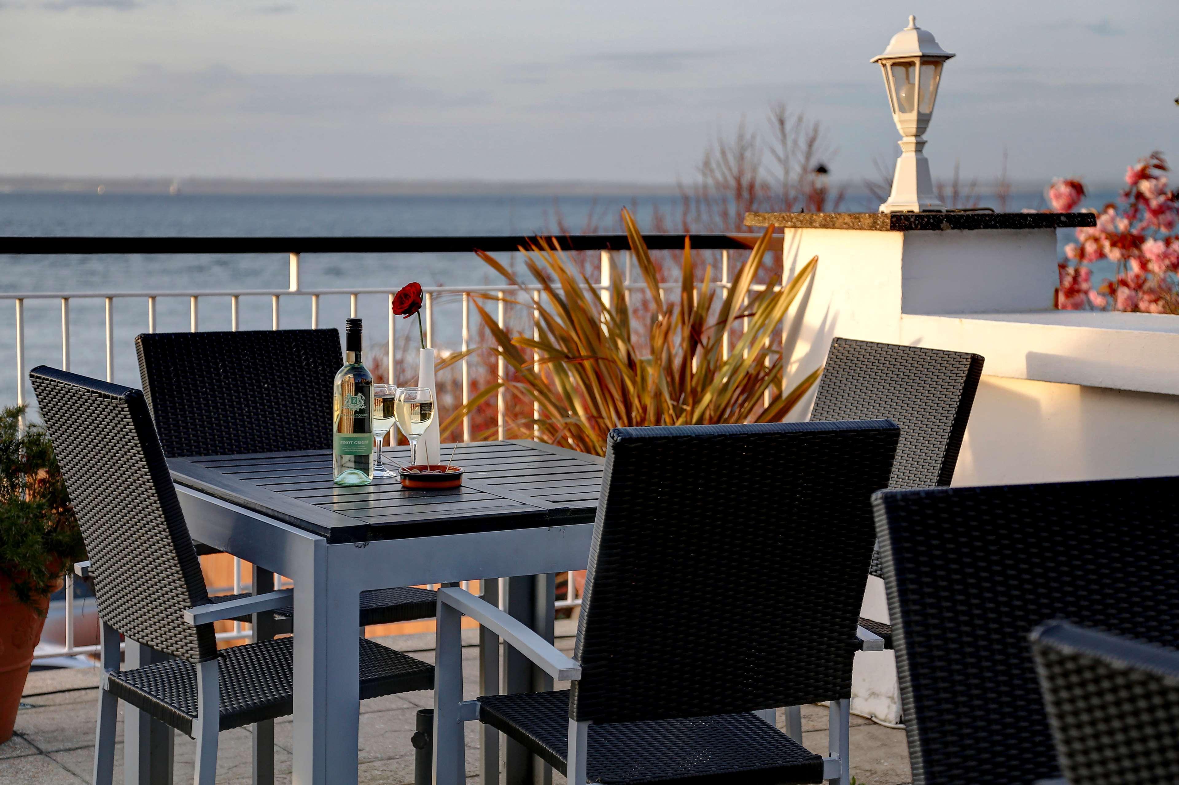 Best Western New Holmwood Hotel Cowes  Εξωτερικό φωτογραφία