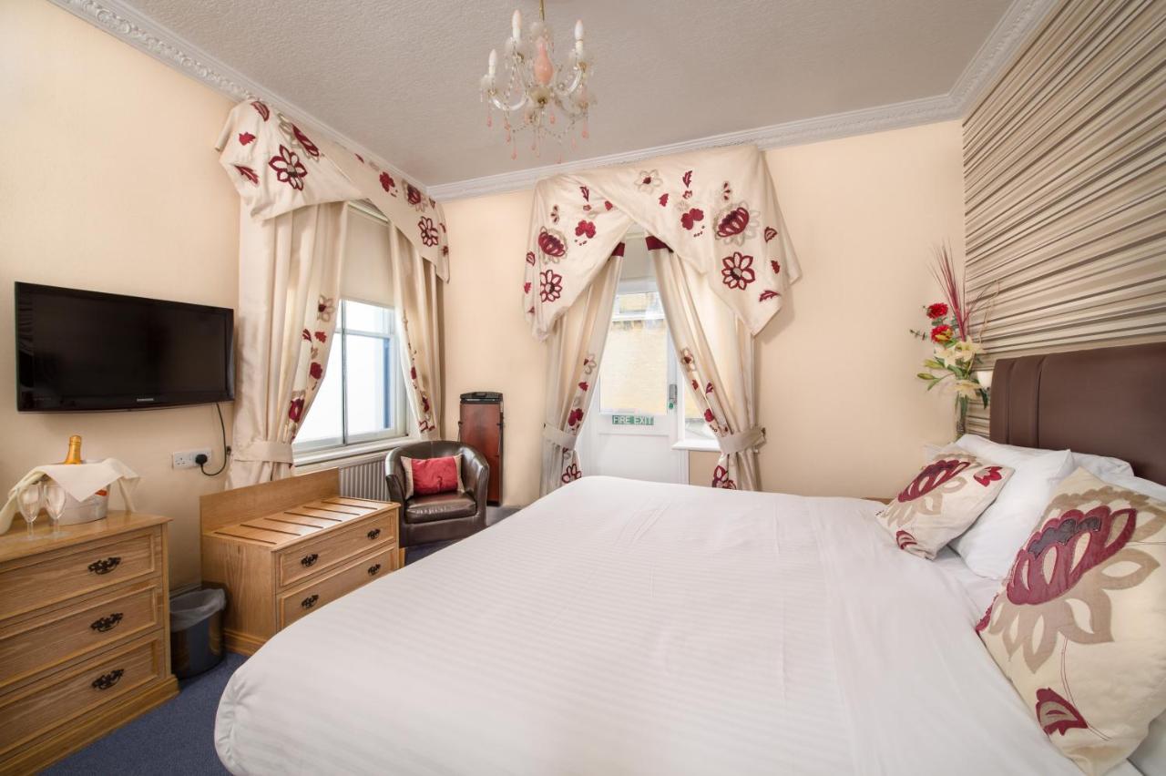 Best Western New Holmwood Hotel Cowes  Εξωτερικό φωτογραφία